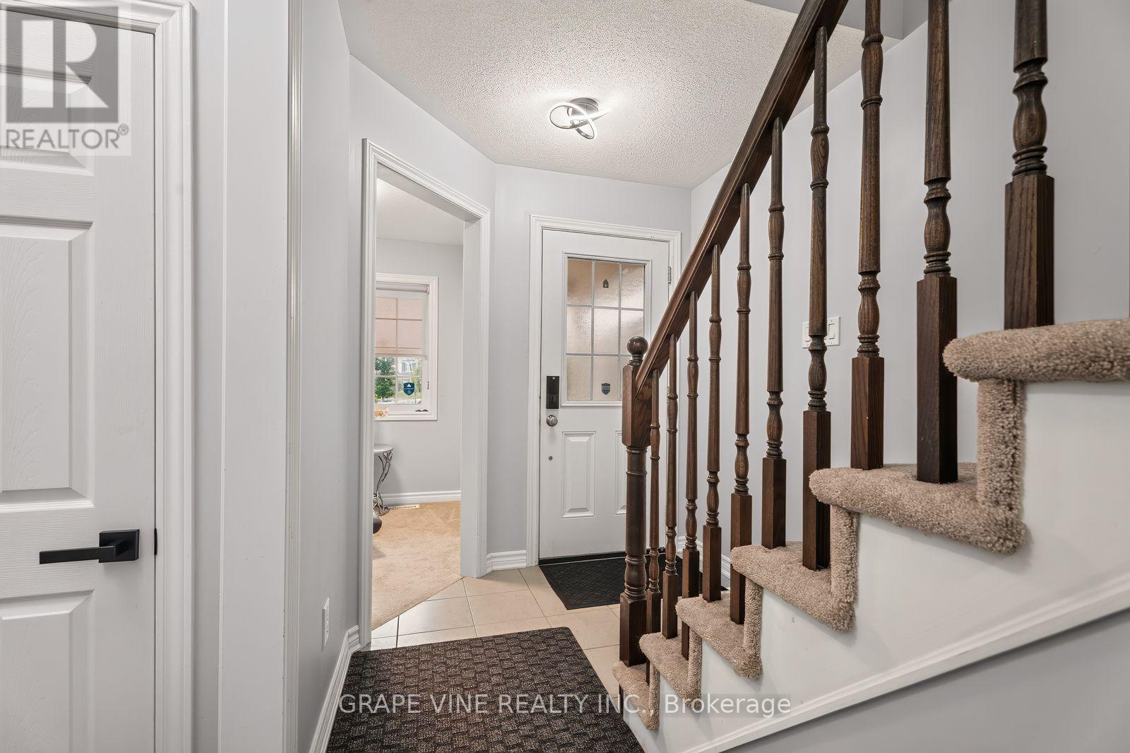 3566 River Run Avenue, Ottawa, Ontario  K2J 6J7 - Photo 3 - X13552152