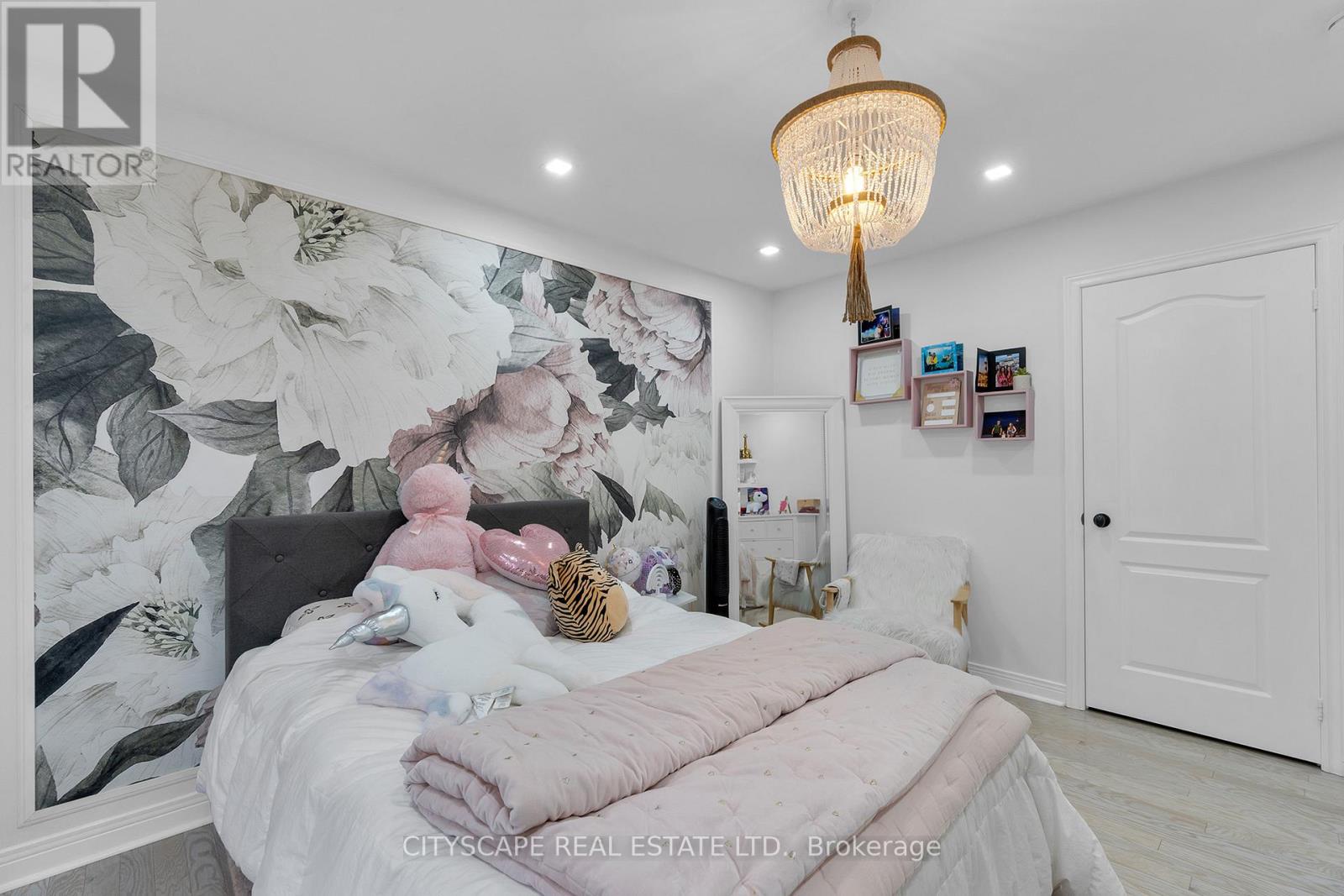 6421 Donway Drive, Mississauga, Ontario  L5V 1J4 - Photo 28 - W13552580