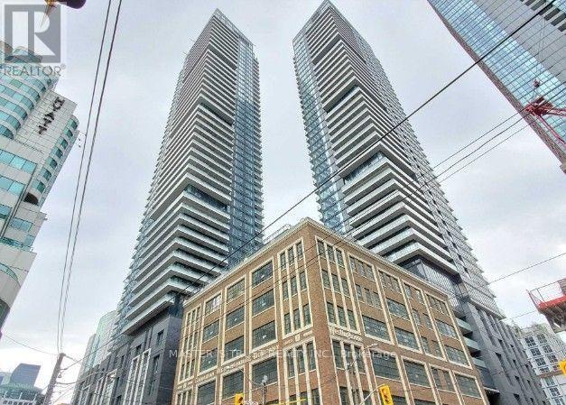 1110 - 125 BLUE JAYS WAY, Toronto, Ontario
