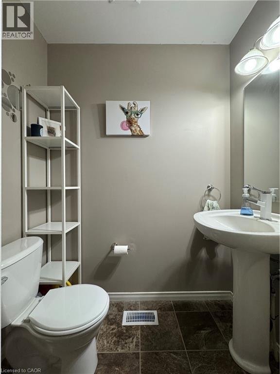 99 Sims Estate Drive, Kitchener, Ontario  N2A 0A9 - Photo 3 - 40844184