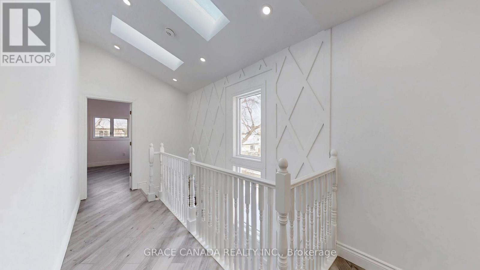 85 Albany Avenue, Hamilton, Ontario  L8H 2H4 - Photo 9 - X13497428