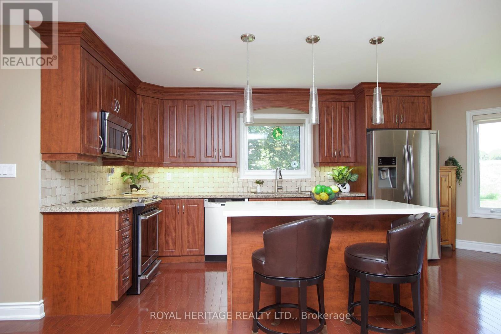 128 Wilmot Trail, Clarington, Ontario  L1B 1B9 - Photo 12 - E13552672