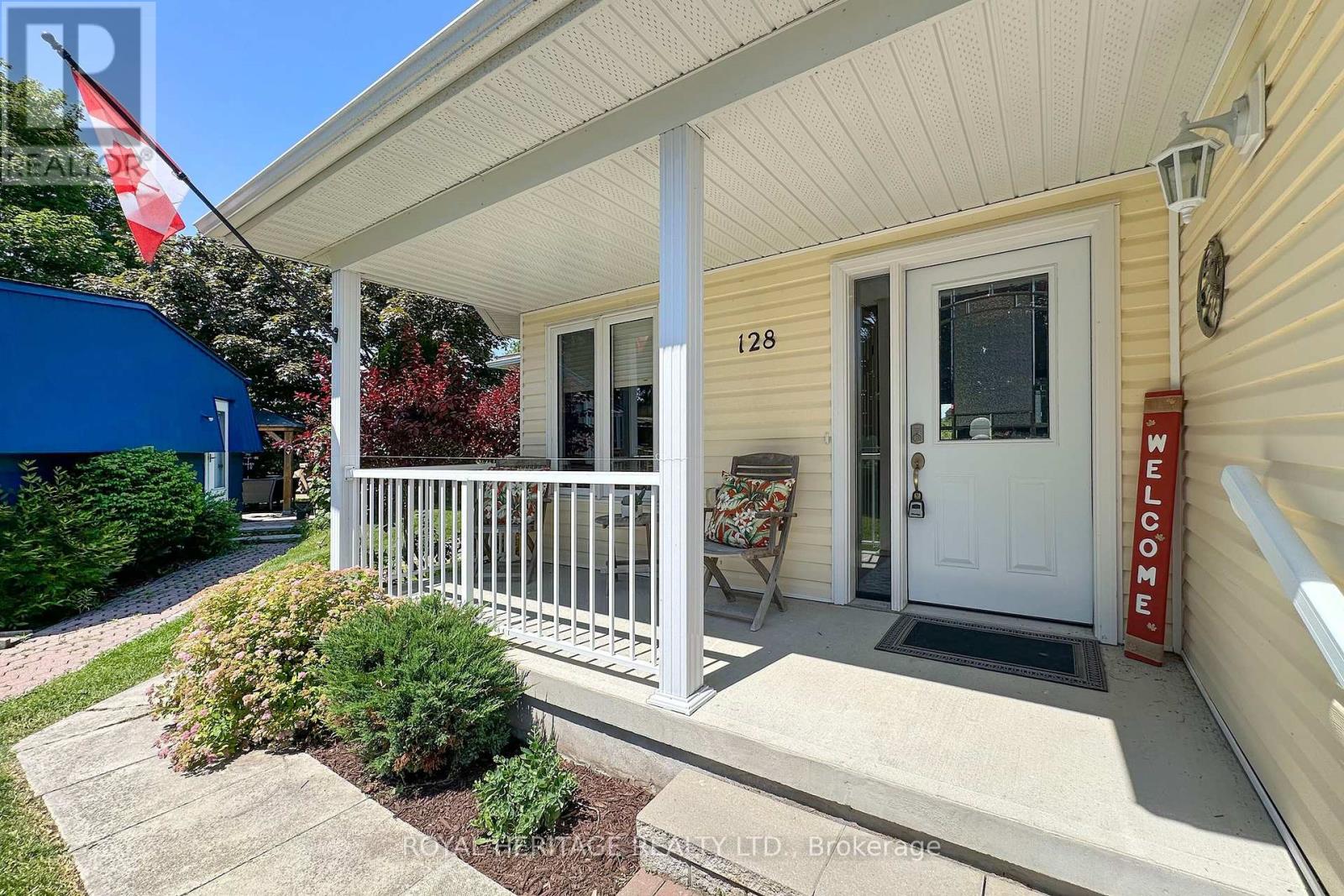 128 Wilmot Trail, Clarington, Ontario  L1B 1B9 - Photo 3 - E13552672