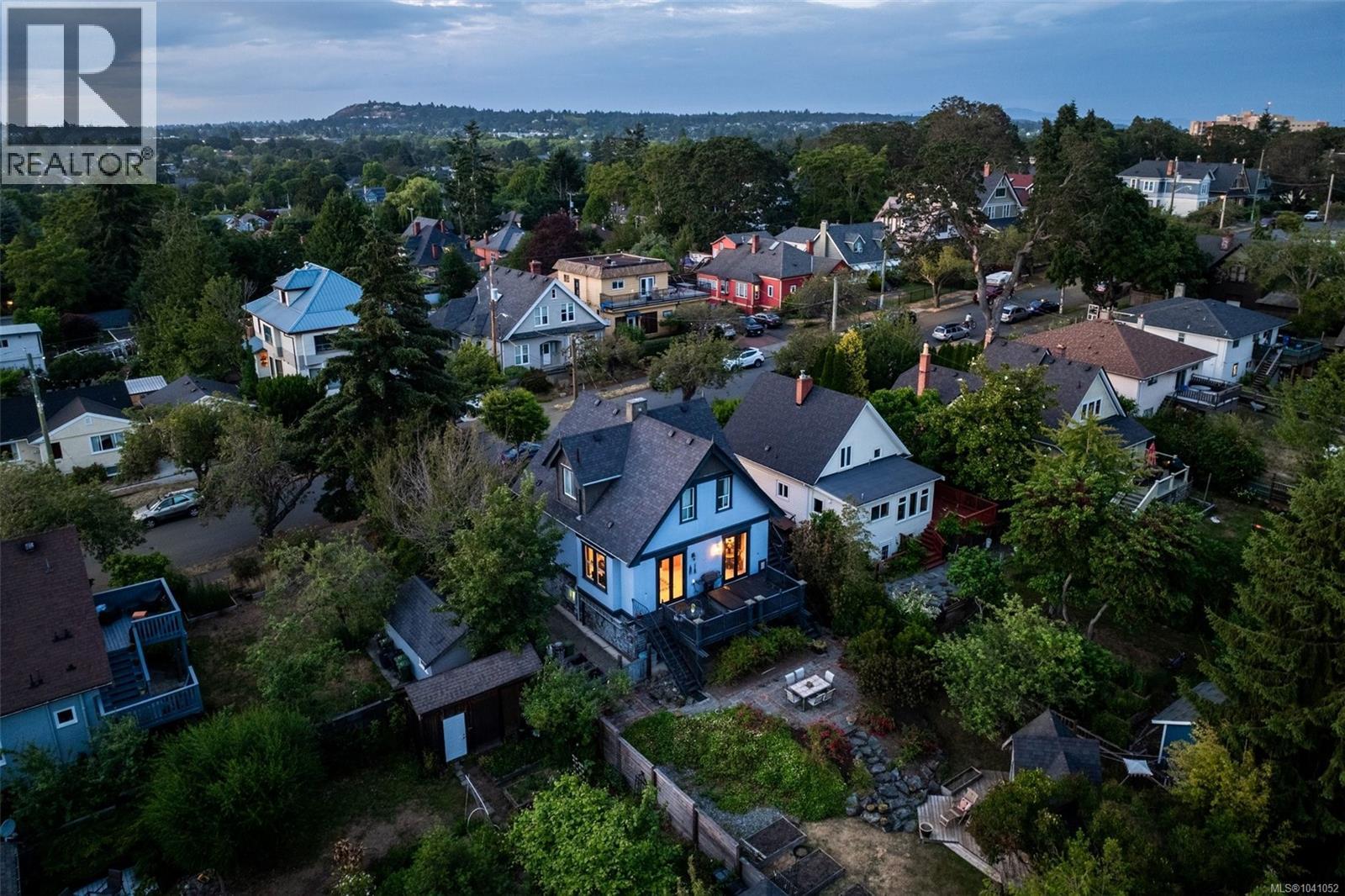 1415 Gladstone Ave, Victoria, British Columbia  V8R 1S2 - Photo 79 - 1041052