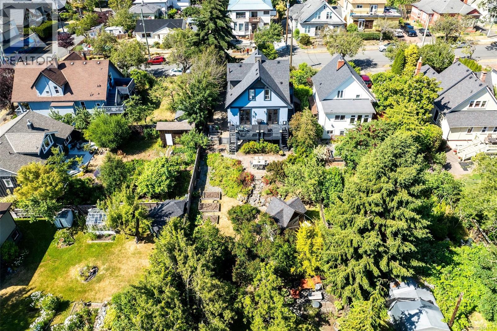 1415 Gladstone Ave, Victoria, British Columbia  V8R 1S2 - Photo 60 - 1041052