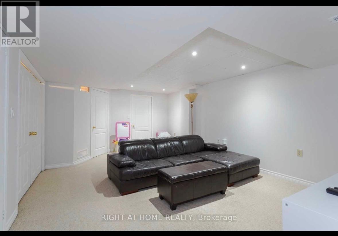 121 - 6399 Spinnaker Circle, Mississauga, Ontario  L5W 1Z6 - Photo 11 - W13552636