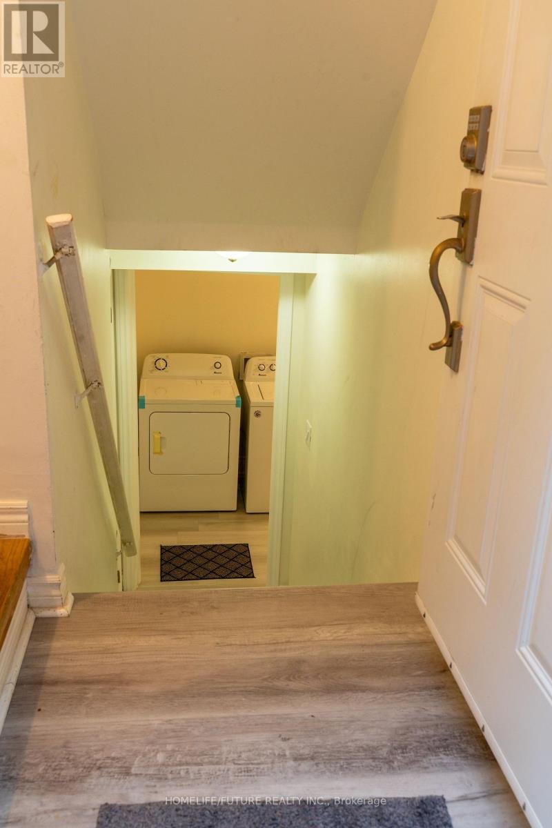 620 Madame Street, Mississauga, Ontario  L5W 1G6 - Photo 32 - W13552640