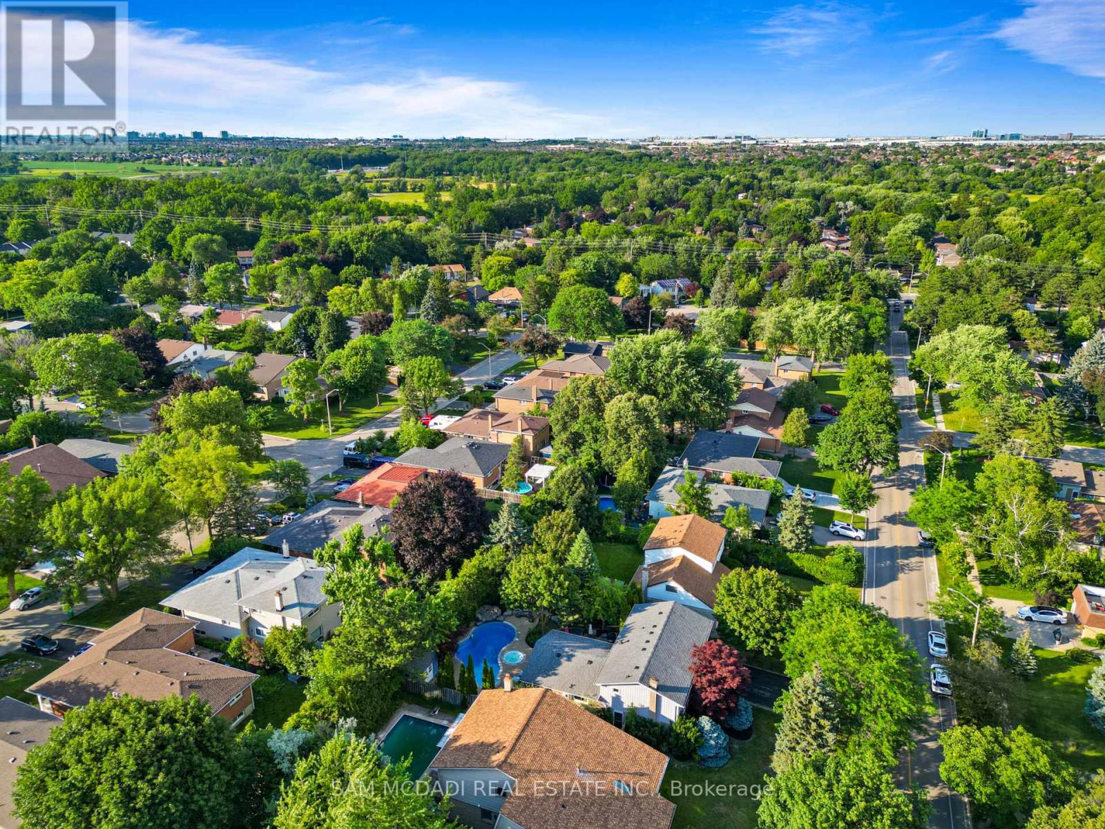 38 Kenninghall Boulevard, Mississauga, Ontario  L5N 1J4 - Photo 45 - W13552650