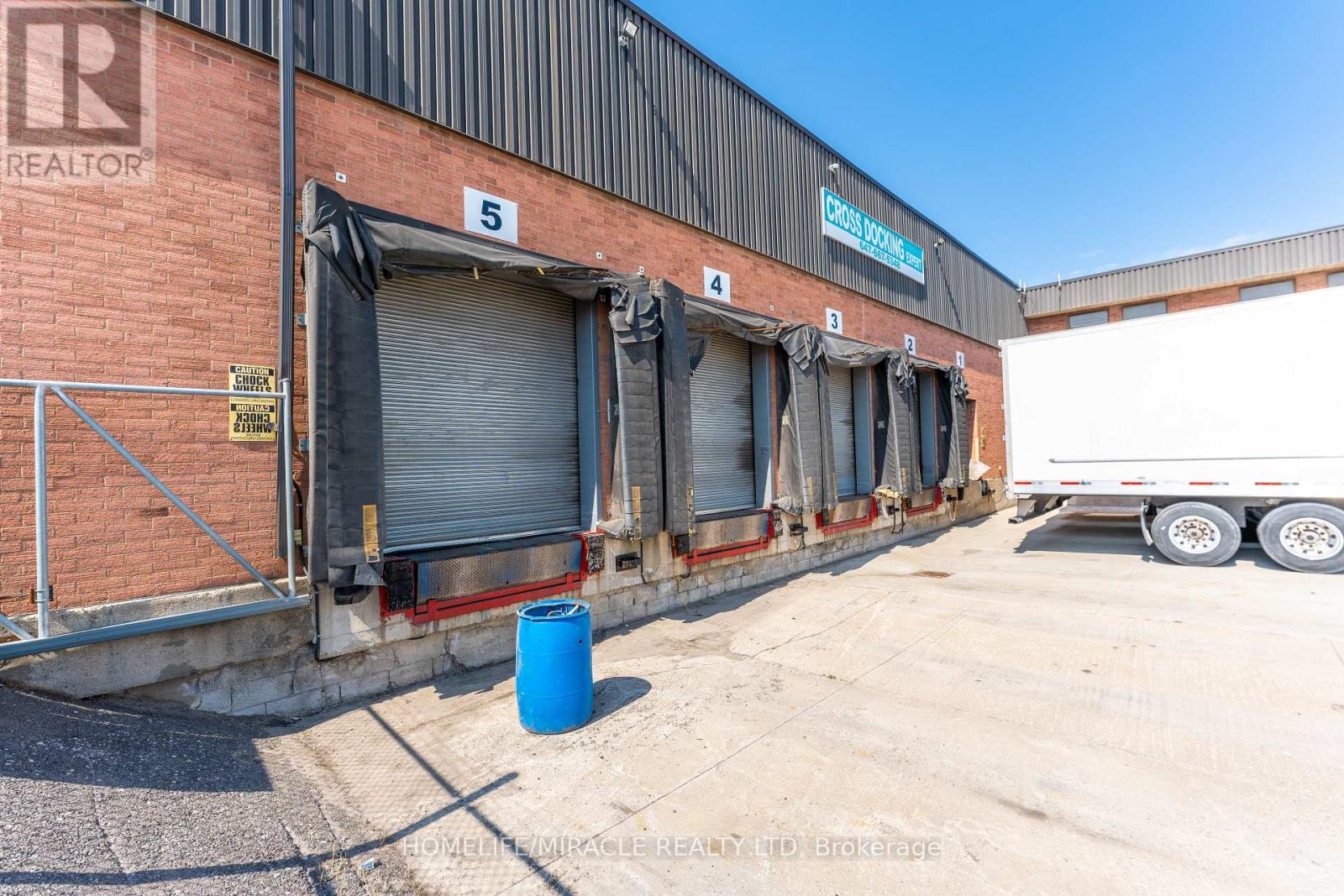 2375 Lucknow Drive, Mississauga, Ontario  L5S 1H9 - Photo 15 - W13552656