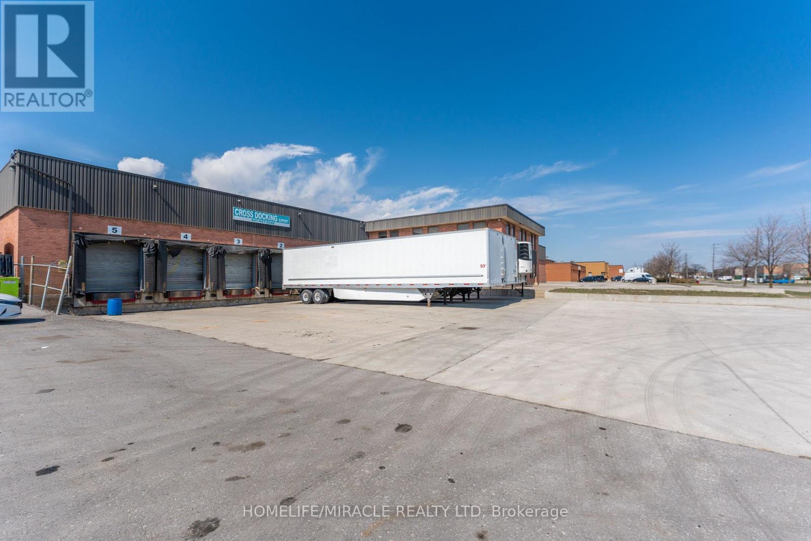 2375 Lucknow Drive, Mississauga, Ontario  L5S 1H9 - Photo 5 - W13552656