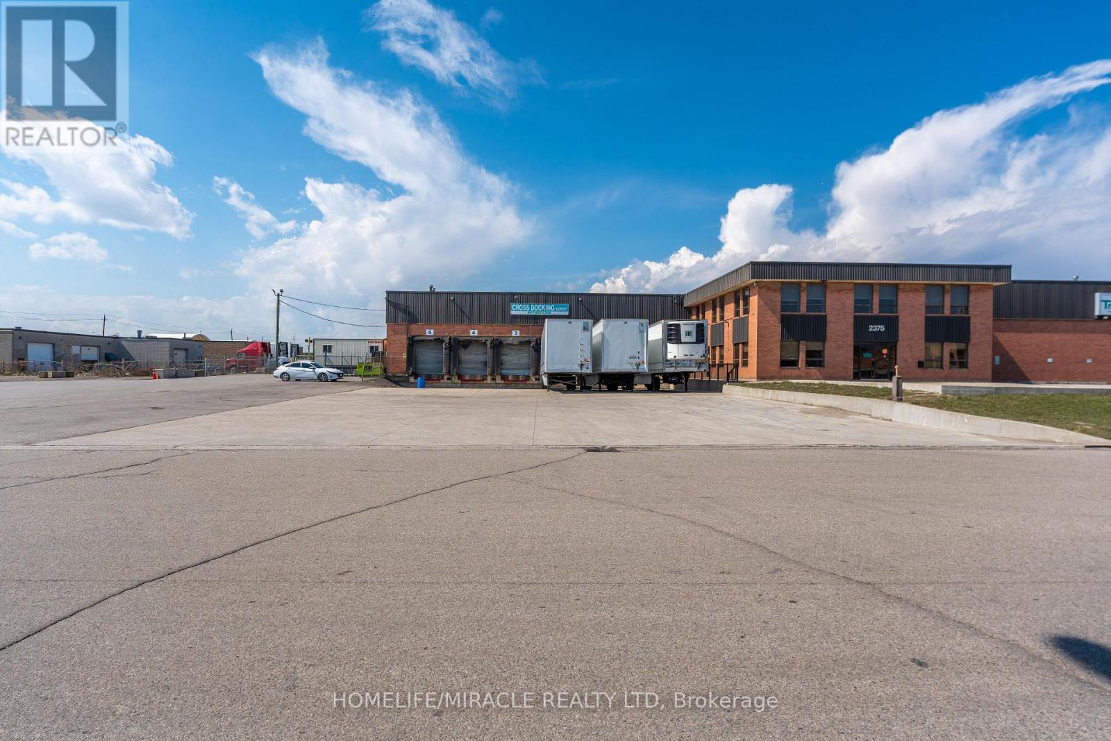 2375 Lucknow Drive, Mississauga, Ontario  L5S 1H9 - Photo 9 - W13552656