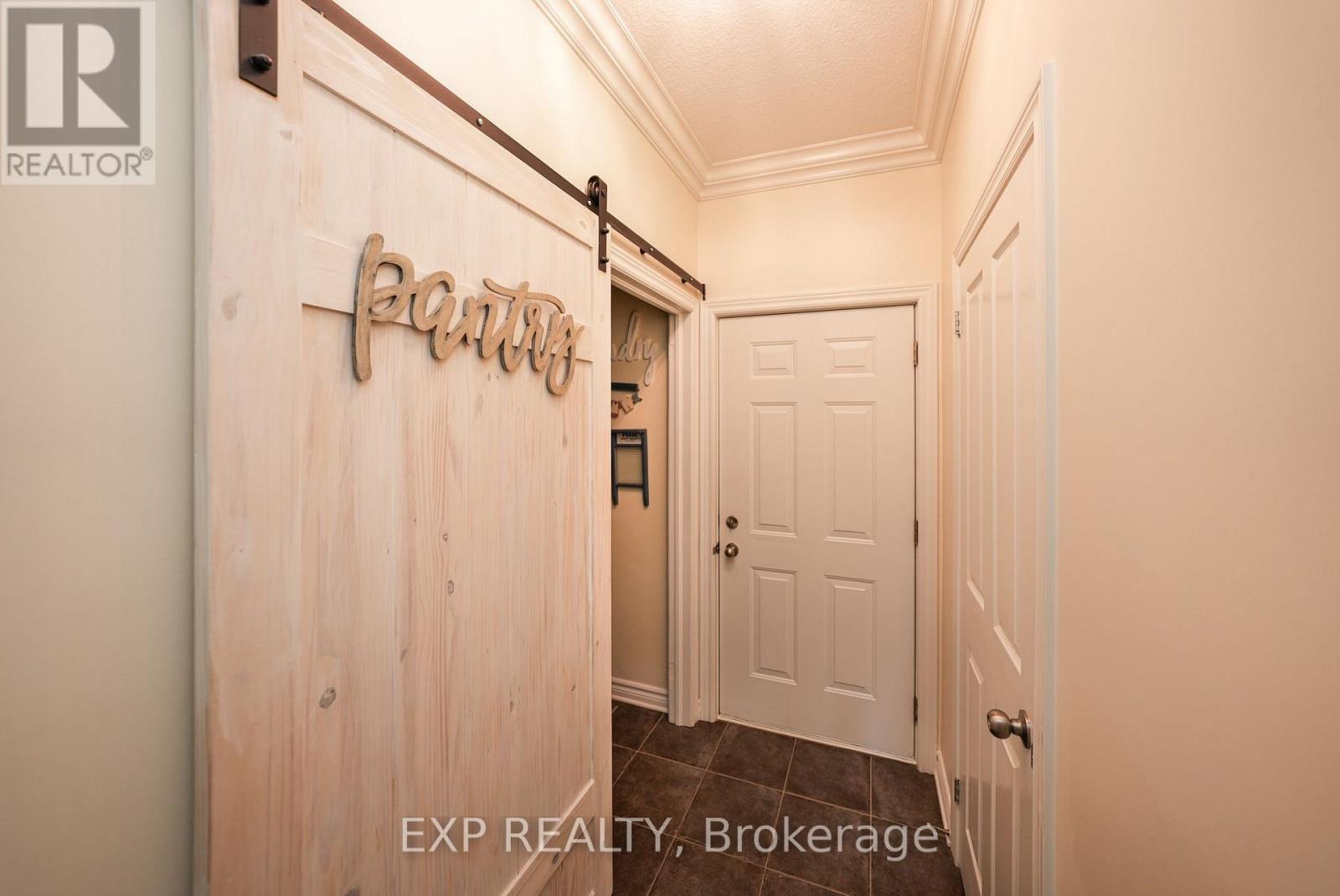 71817 Sunridge Crescent, Bluewater, Ontario  N0M 1N0 - Photo 13 - X13552664