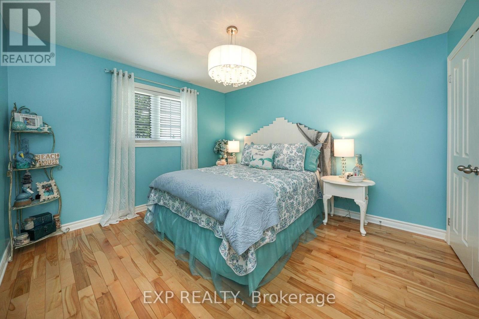 71817 Sunridge Crescent, Bluewater, Ontario  N0M 1N0 - Photo 19 - X13552664