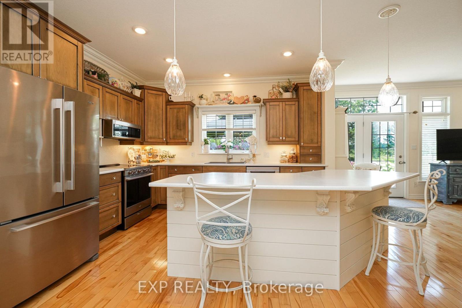 71817 Sunridge Crescent, Bluewater, Ontario  N0M 1N0 - Photo 10 - X13552664