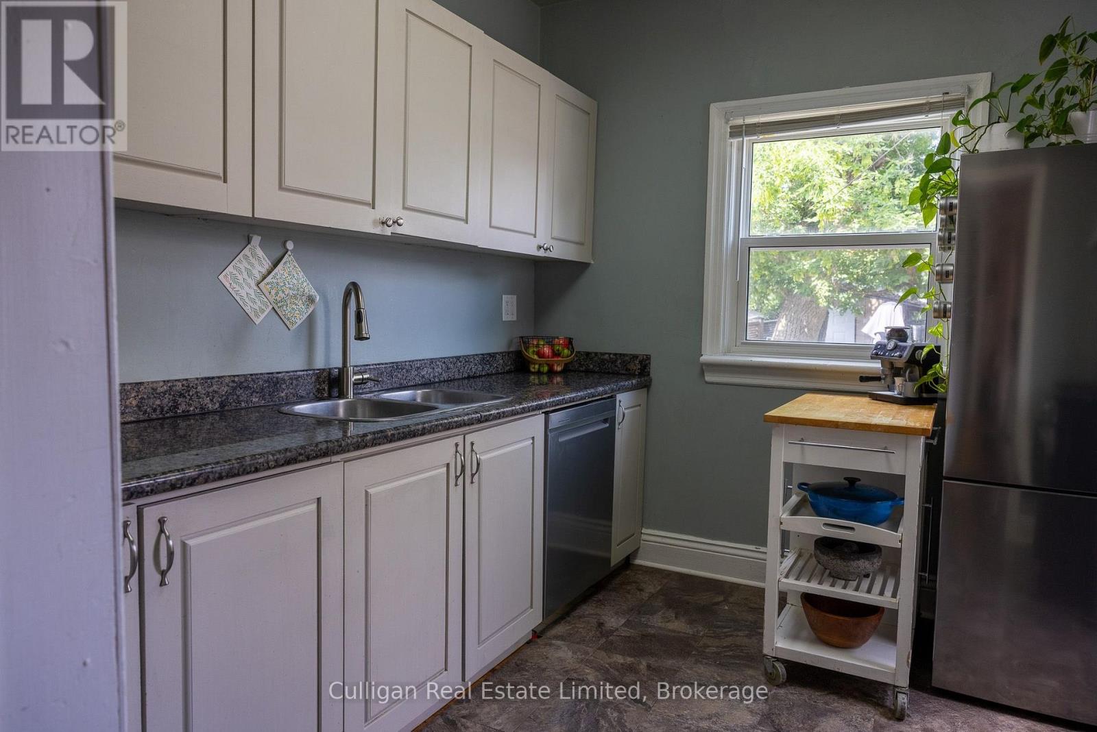 115 London Street N, Hamilton, Ontario  L8H 4B4 - Photo 9 - X13549200