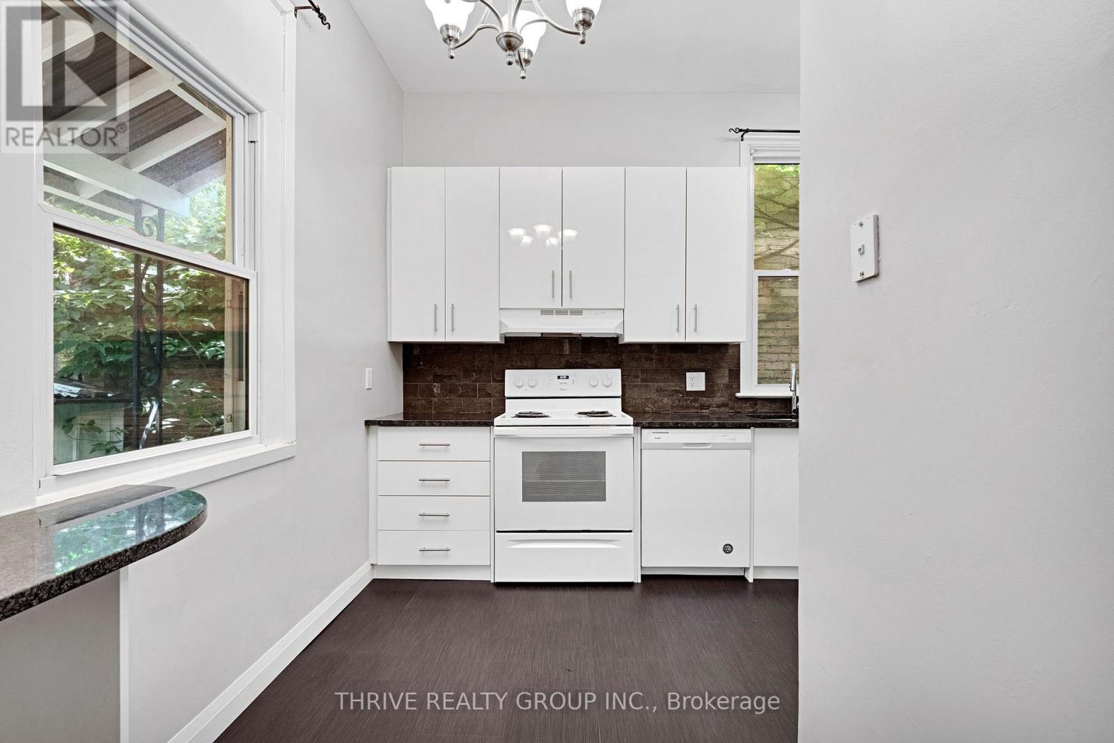 355 Central Avenue, London East, Ontario  N6B 2E3 - Photo 13 - X13552732