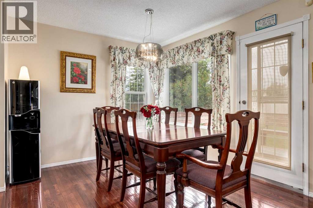191 Bridlewood Circle SW, Calgary, Alberta  T2Y 3L2 - Photo 8 - A2326400