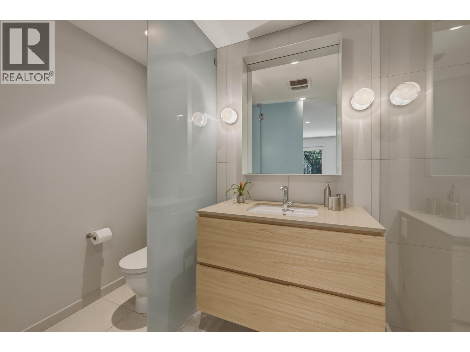 2223 Aspen Drive, Whistler, British Columbia  V8E 0A6 - Photo 18 - R3145165