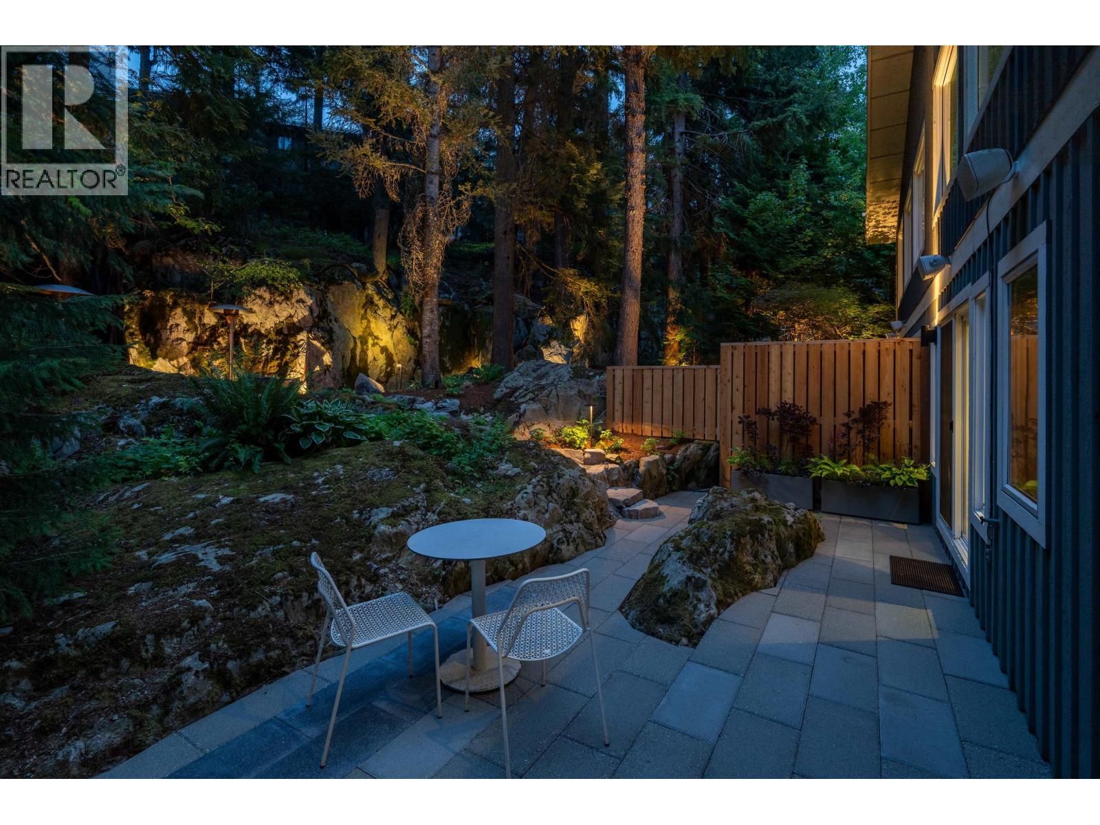 2223 Aspen Drive, Whistler, British Columbia  V8E 0A6 - Photo 38 - R3145165