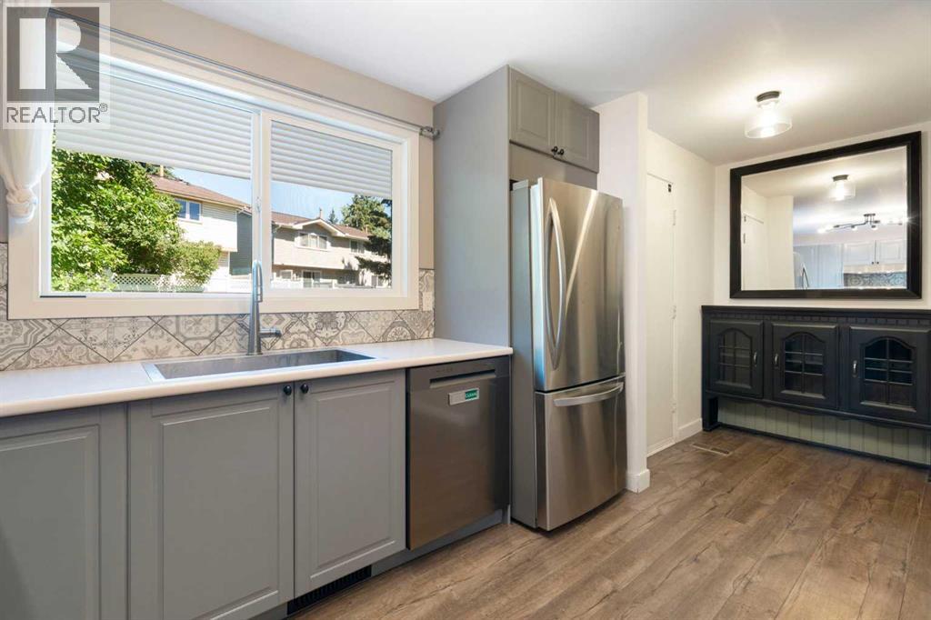 191 Woodmont Terrace SW, Calgary, Alberta  T2W 3K3 - Photo 13 - A2321912