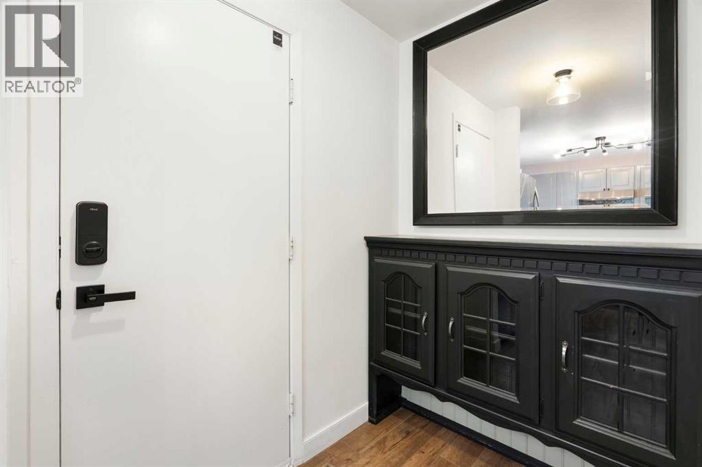 191 Woodmont Terrace SW, Calgary, Alberta  T2W 3K3 - Photo 15 - A2321912