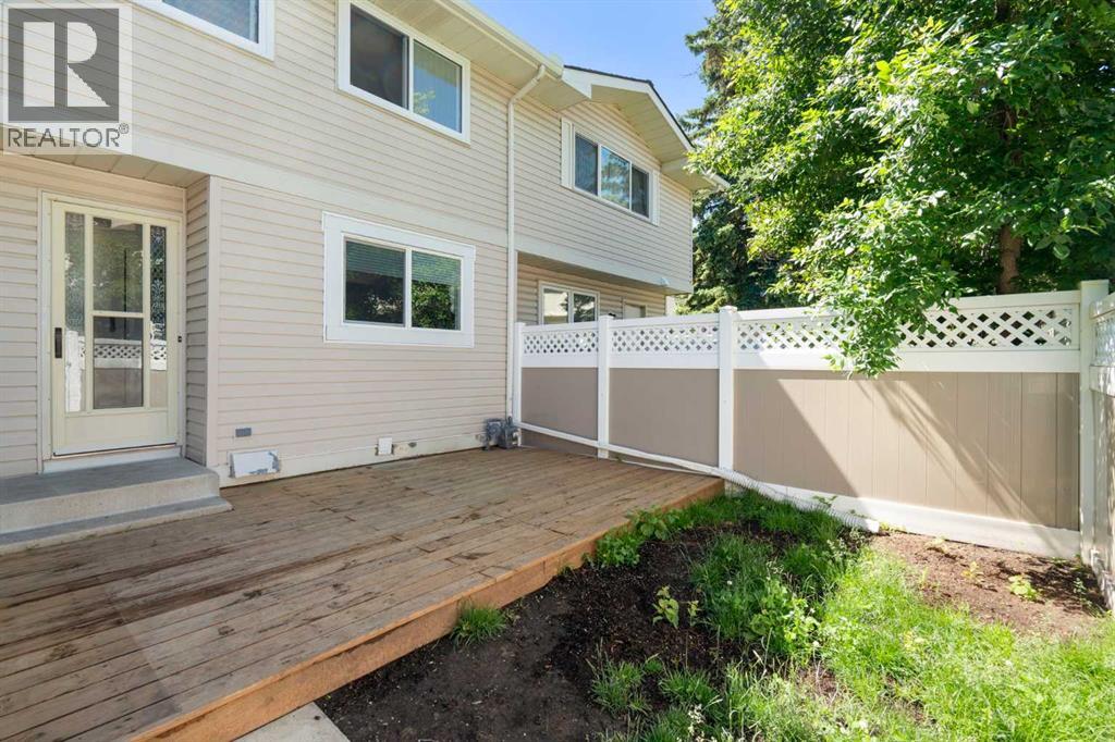 191 Woodmont Terrace SW, Calgary, Alberta  T2W 3K3 - Photo 39 - A2321912