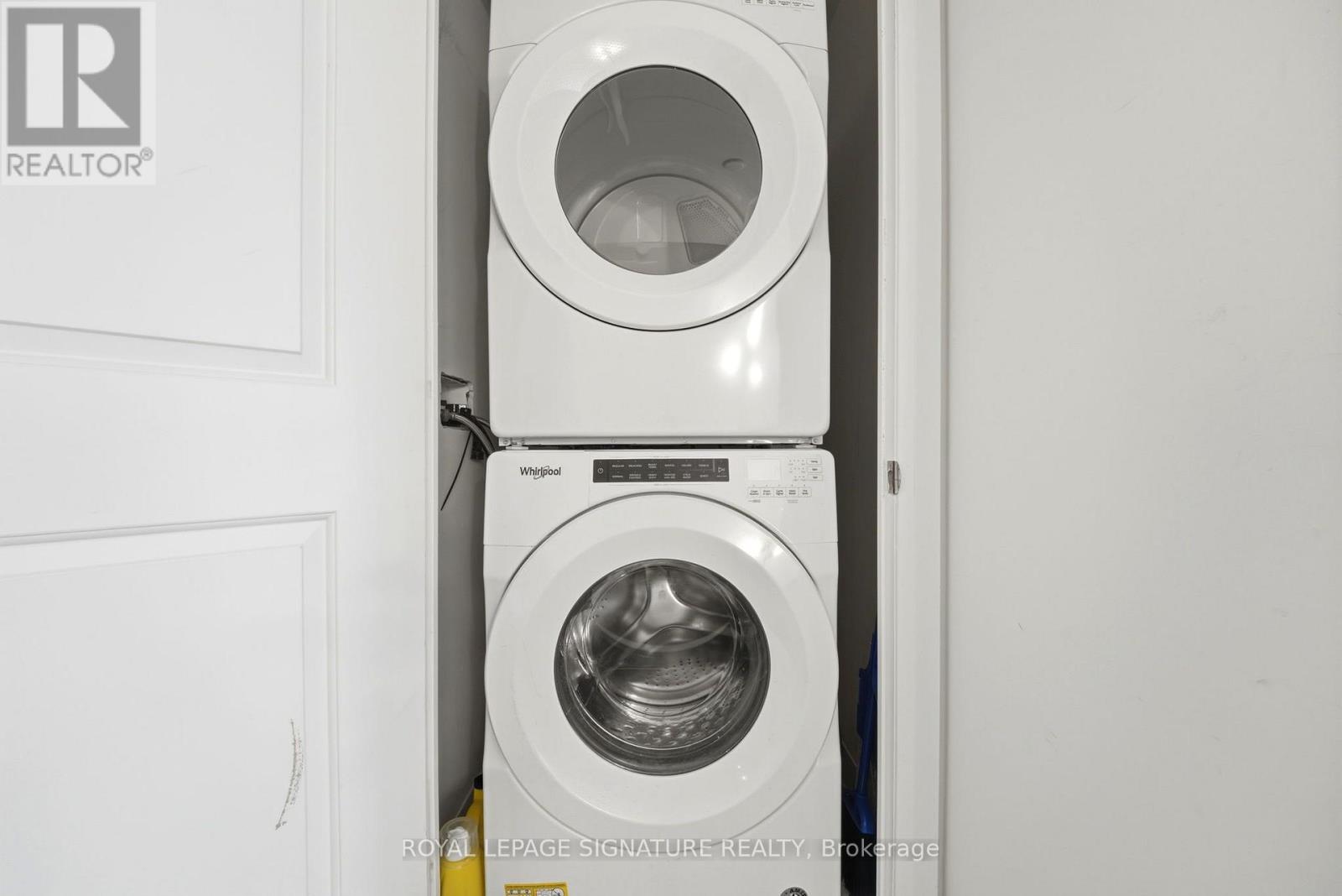 212 - 65 Watergarden Drive, Mississauga, Ontario  L5R 0G8 - Photo 22 - W13552736
