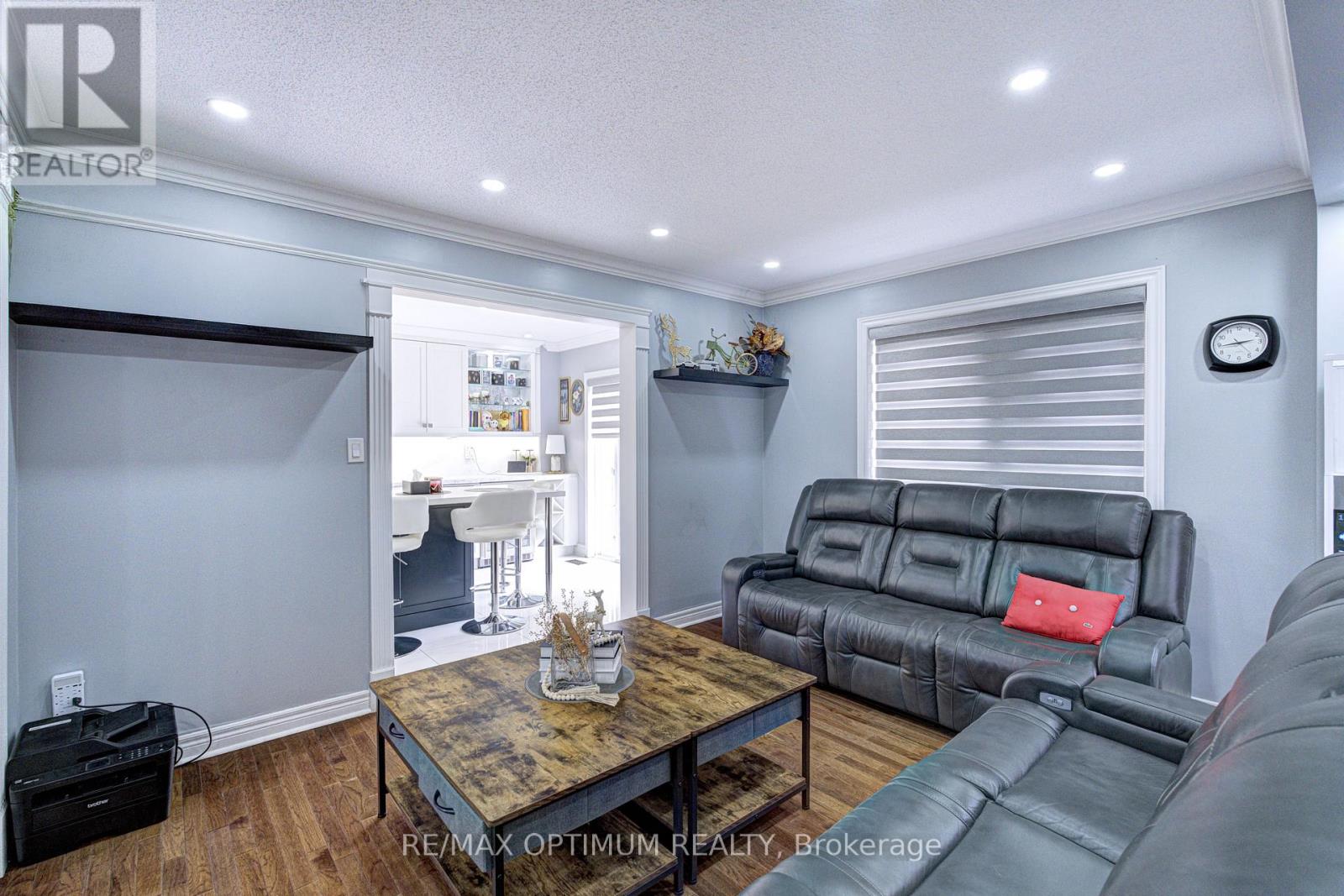54 Bramoak Crescent, Brampton (Northwest Sandalwood Parkway), Ontario  L7A 1T6 - Photo 11 - W13552750