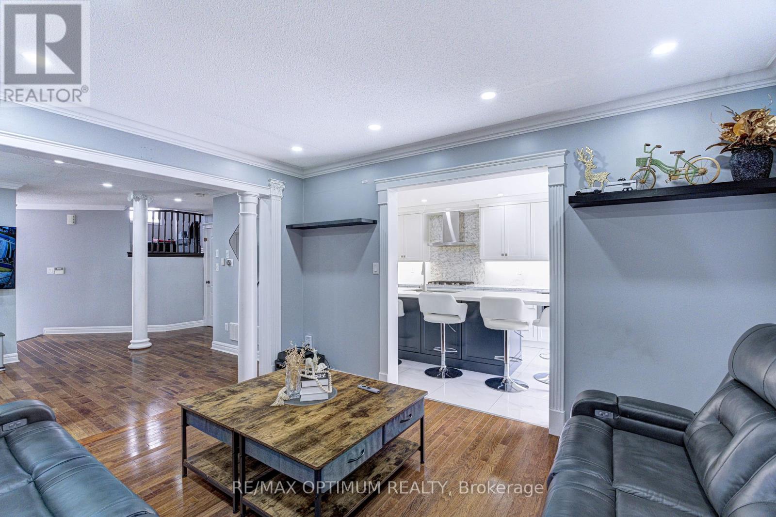 54 Bramoak Crescent, Brampton (Northwest Sandalwood Parkway), Ontario  L7A 1T6 - Photo 13 - W13552750