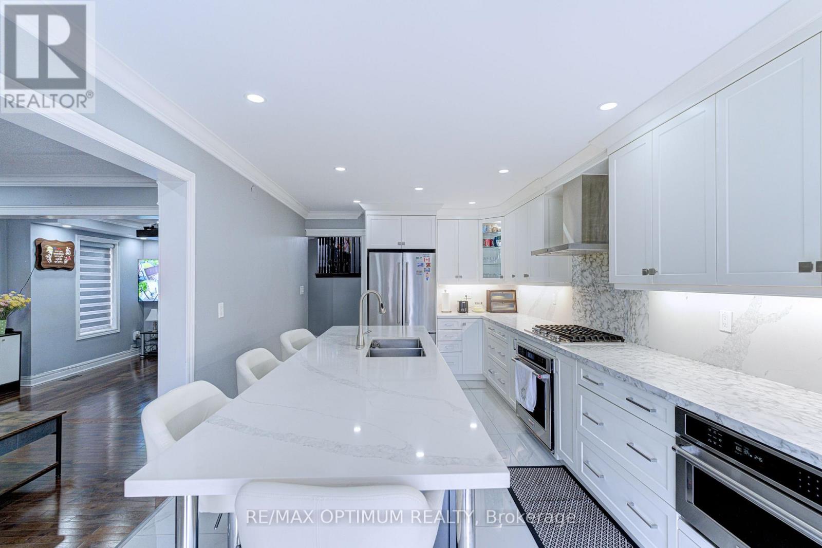 54 Bramoak Crescent, Brampton (Northwest Sandalwood Parkway), Ontario  L7A 1T6 - Photo 15 - W13552750
