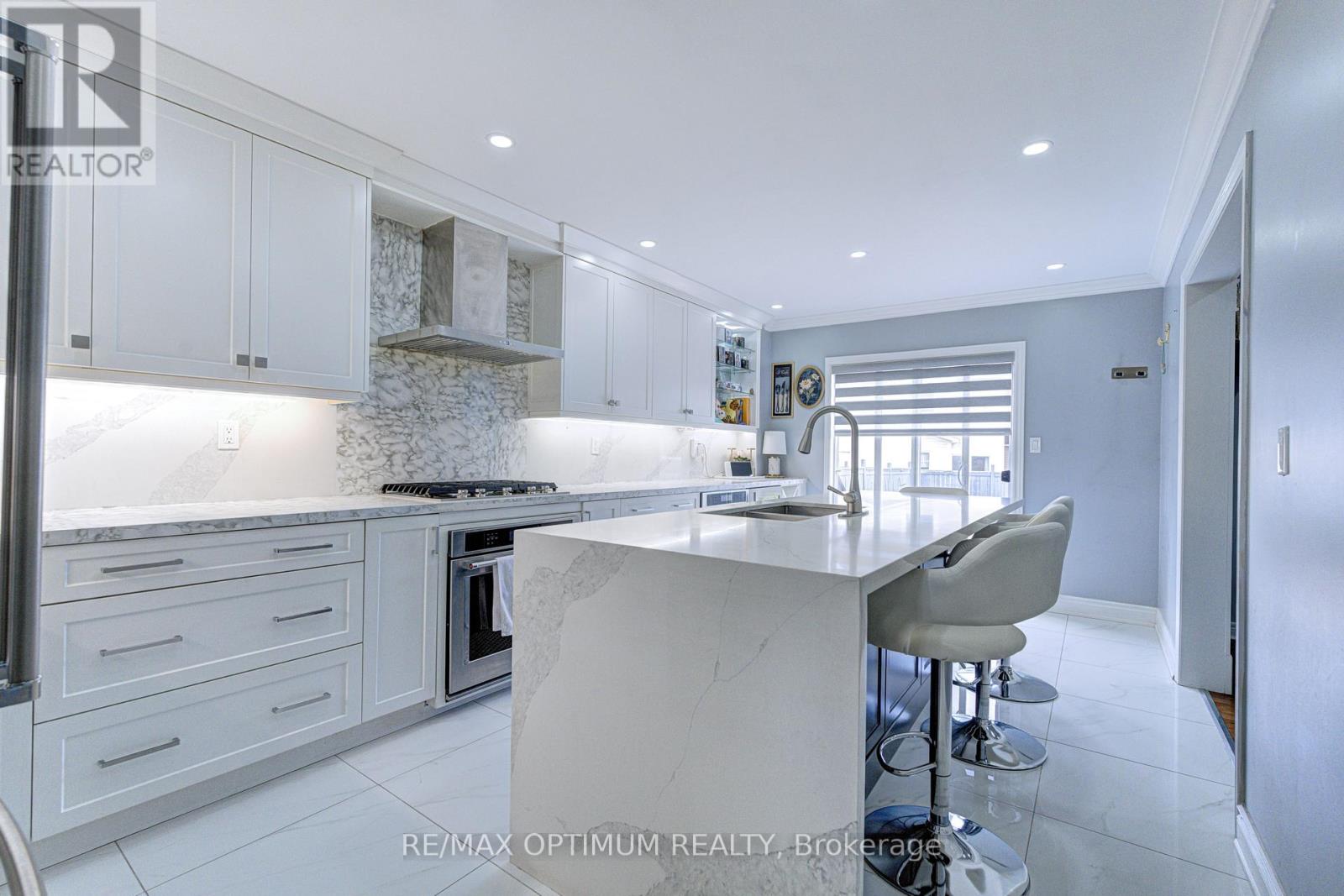 54 Bramoak Crescent, Brampton (Northwest Sandalwood Parkway), Ontario  L7A 1T6 - Photo 17 - W13552750