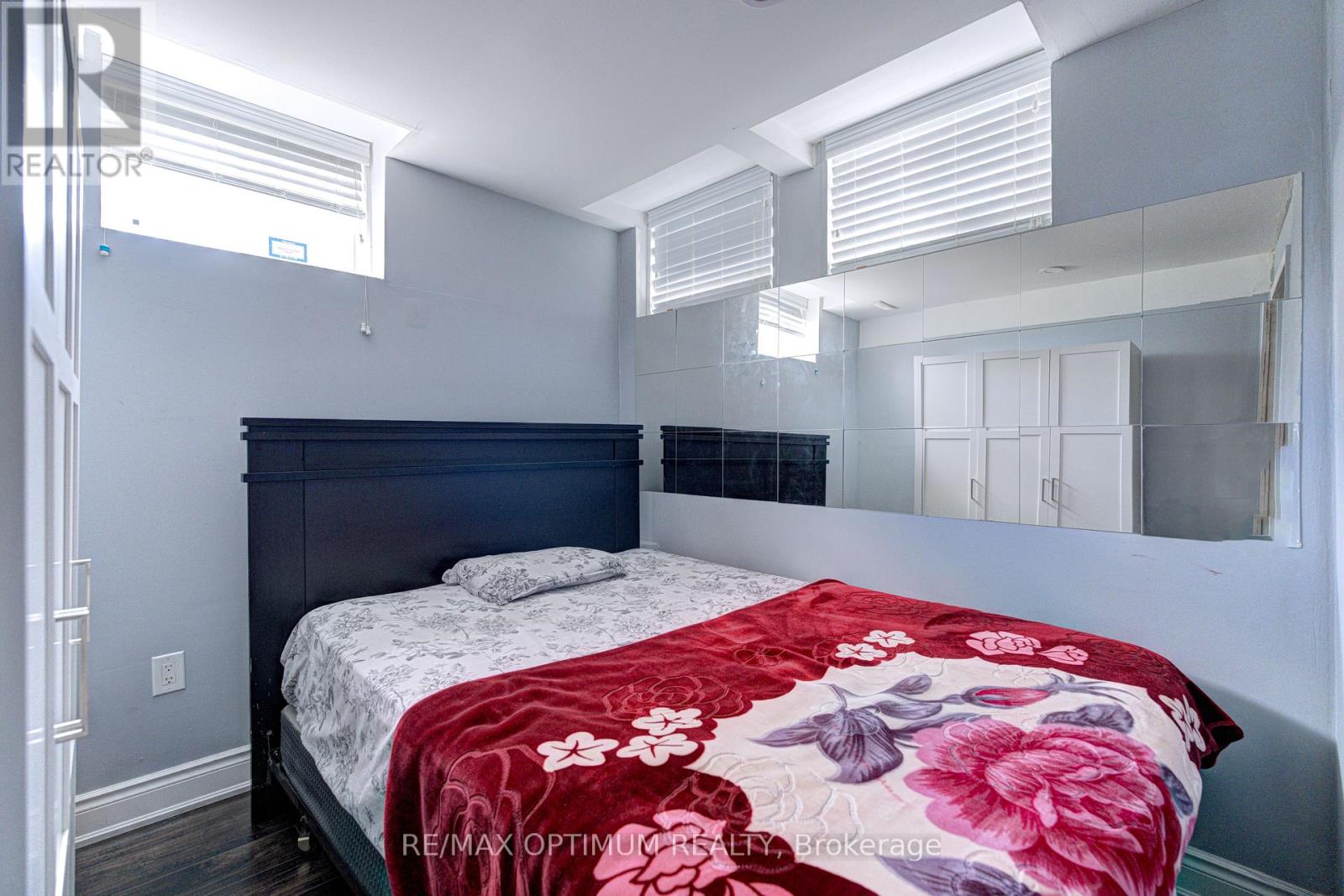 54 Bramoak Crescent, Brampton (Northwest Sandalwood Parkway), Ontario  L7A 1T6 - Photo 34 - W13552750