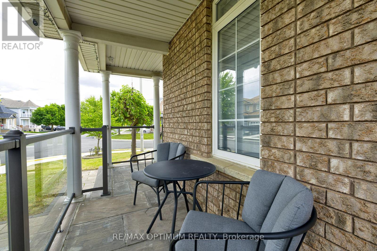 54 Bramoak Crescent, Brampton (Northwest Sandalwood Parkway), Ontario  L7A 1T6 - Photo 5 - W13552750