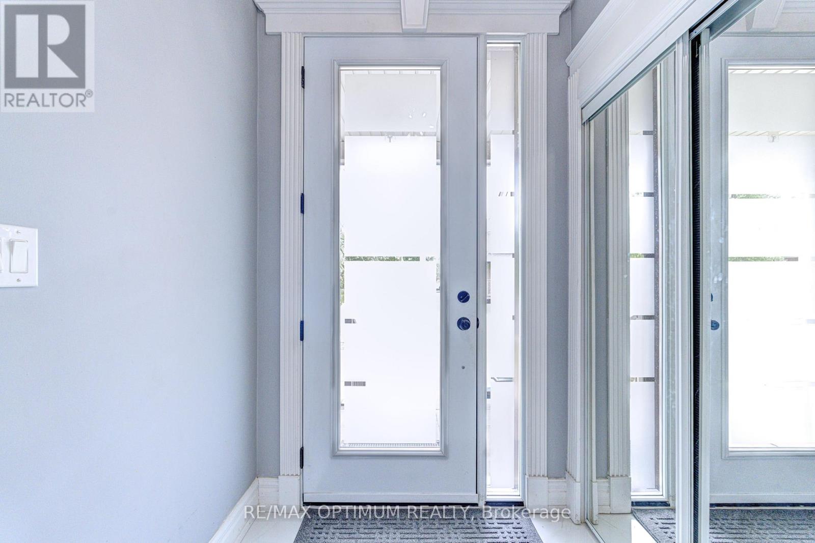 54 Bramoak Crescent, Brampton (Northwest Sandalwood Parkway), Ontario  L7A 1T6 - Photo 6 - W13552750