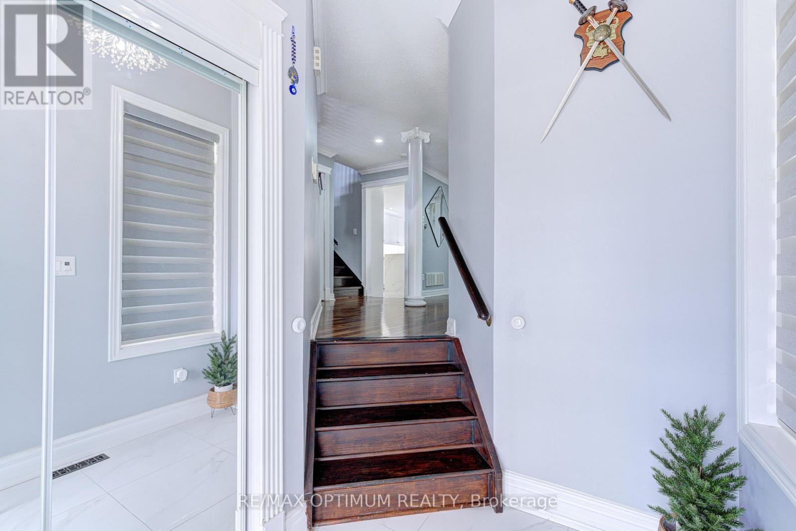 54 Bramoak Crescent, Brampton (Northwest Sandalwood Parkway), Ontario  L7A 1T6 - Photo 7 - W13552750