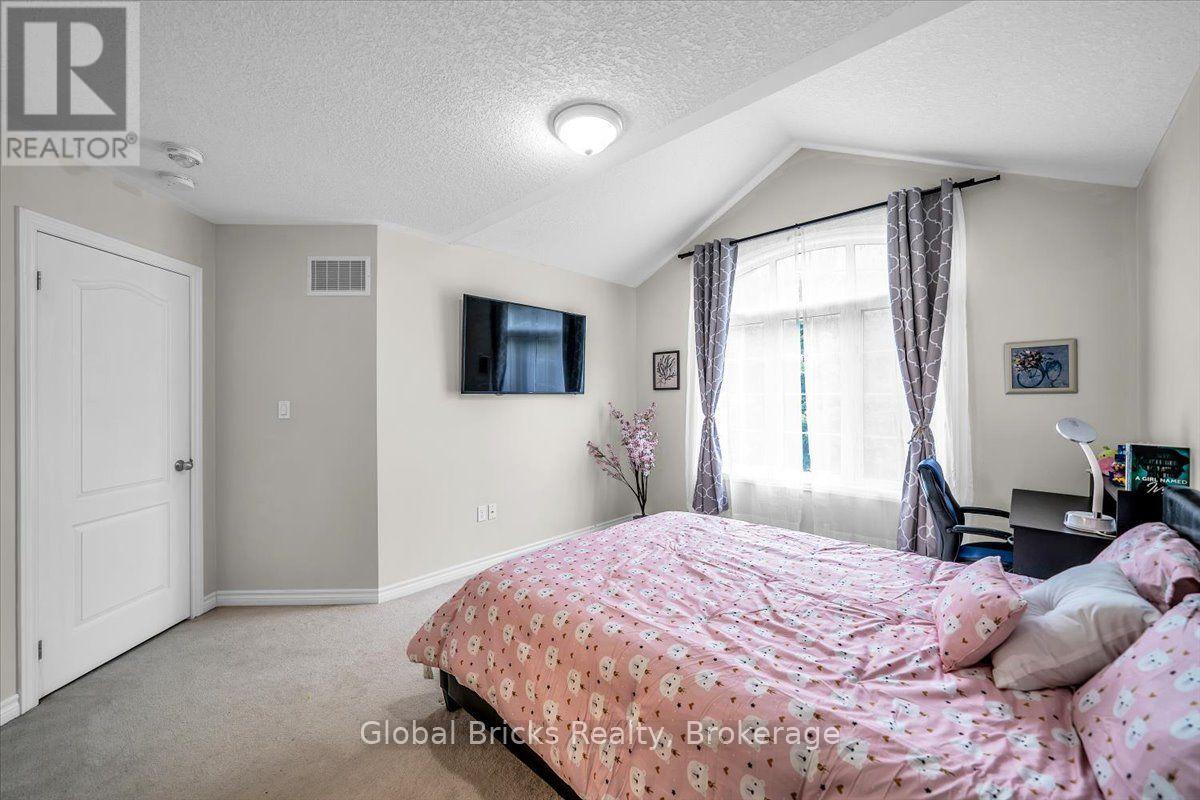 47 Holyrod Drive, Clarington, Ontario  L1E 0G4 - Photo 37 - E13551782