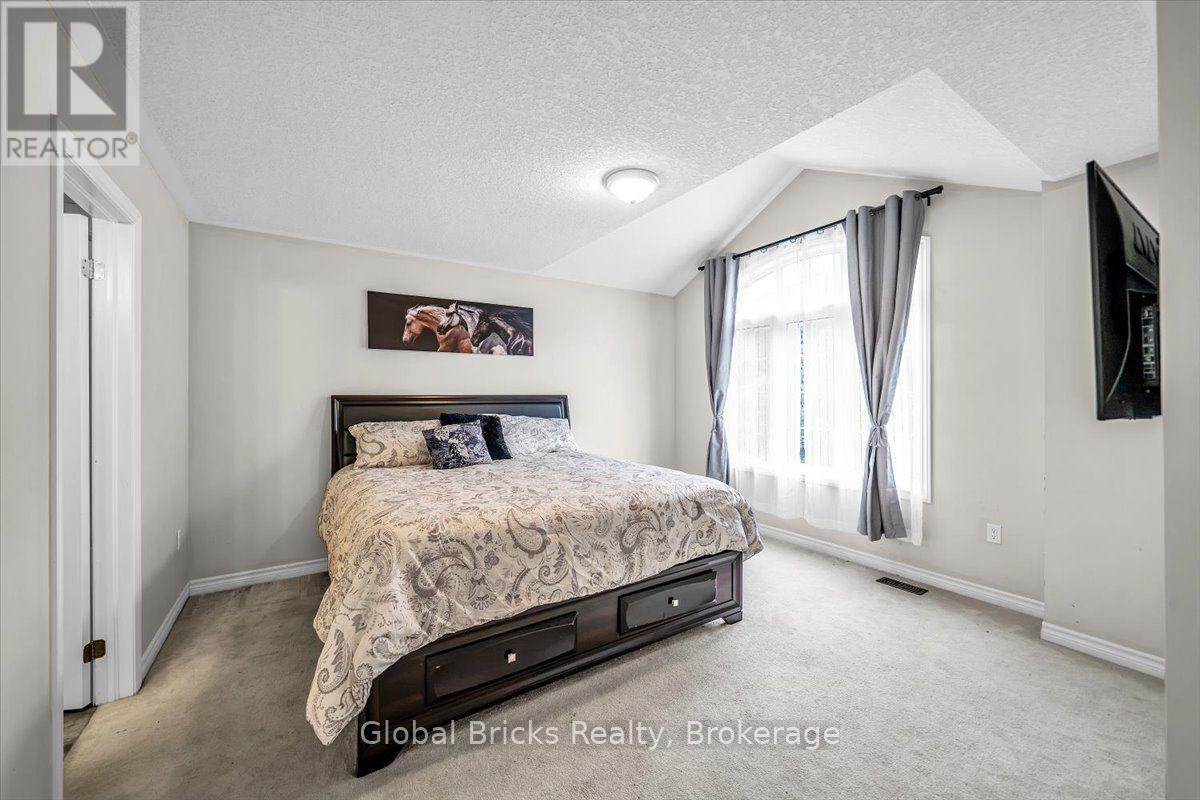 47 Holyrod Drive, Clarington, Ontario  L1E 0G4 - Photo 38 - E13551782