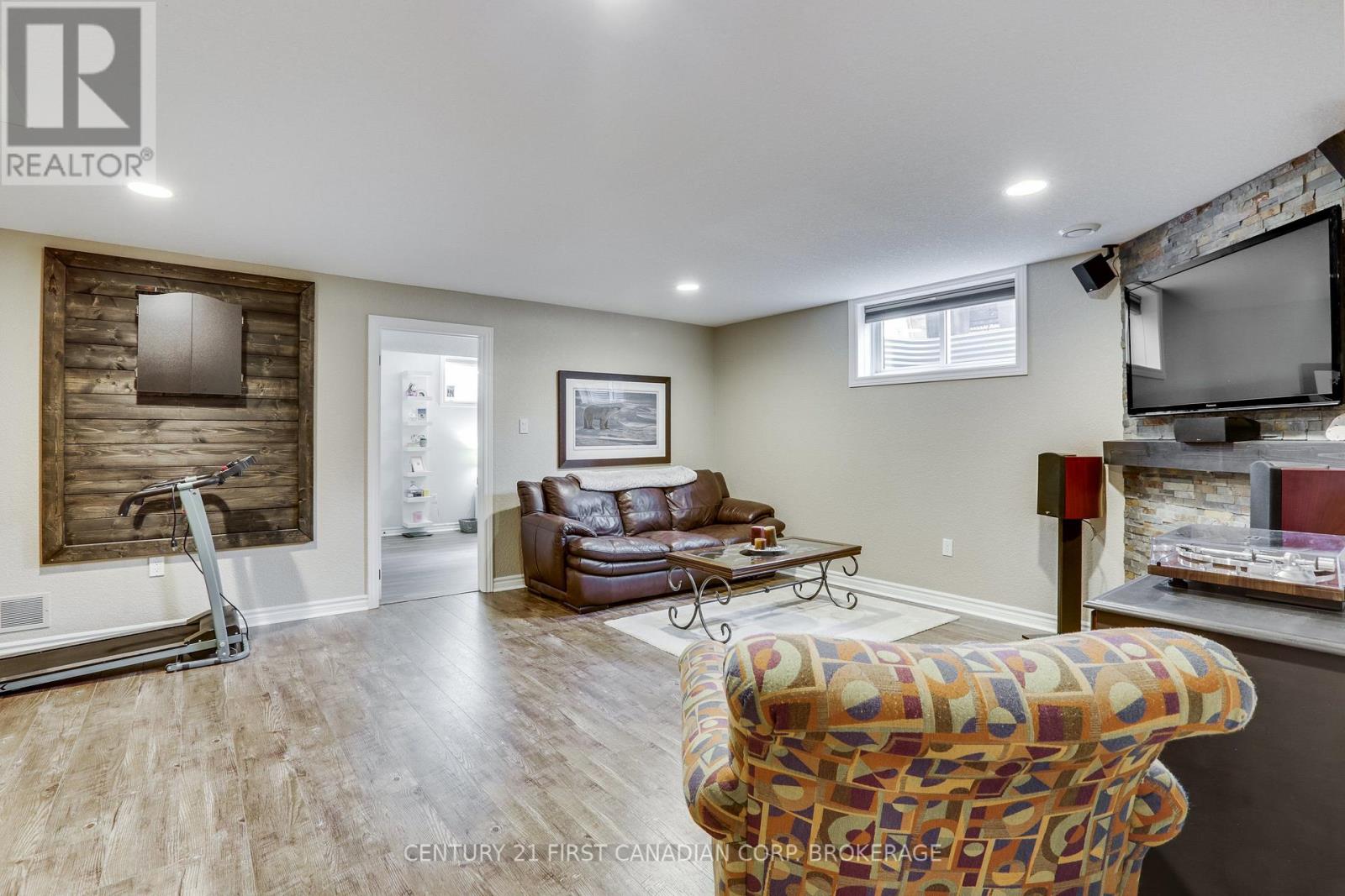 76 Sloan Drive, Zorra, Ontario  N0M 2M0 - Photo 19 - X13552790