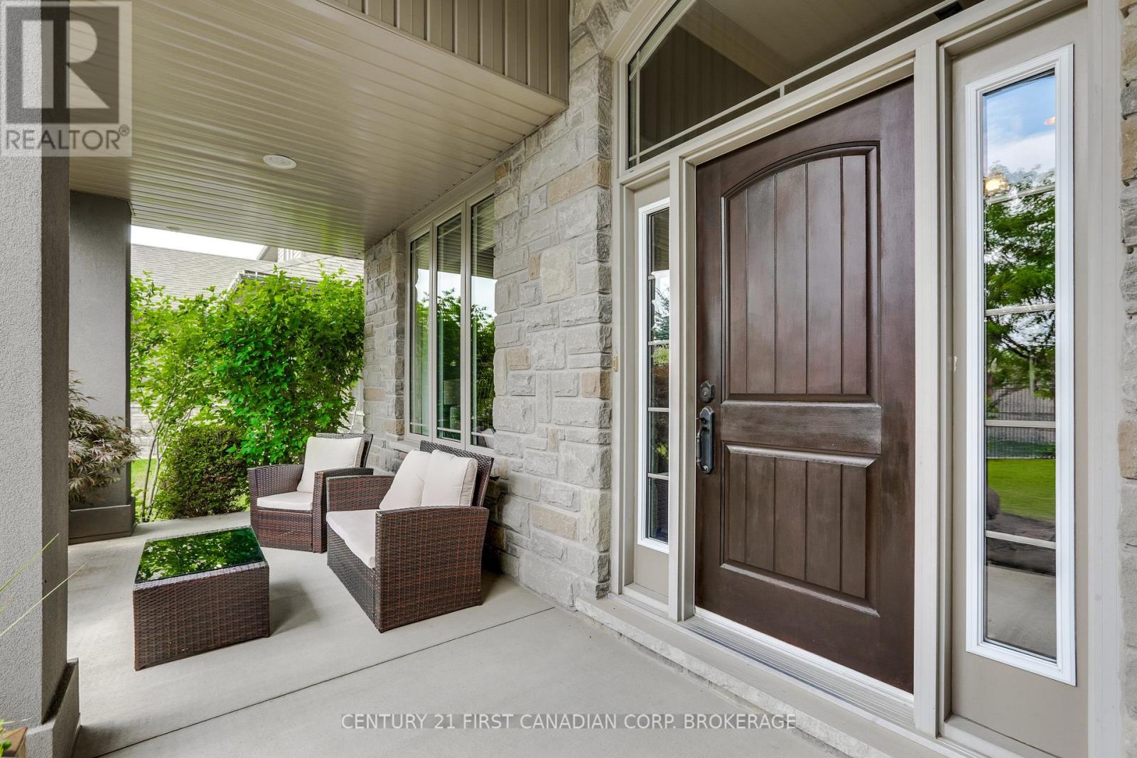 76 Sloan Drive, Zorra, Ontario  N0M 2M0 - Photo 3 - X13552790