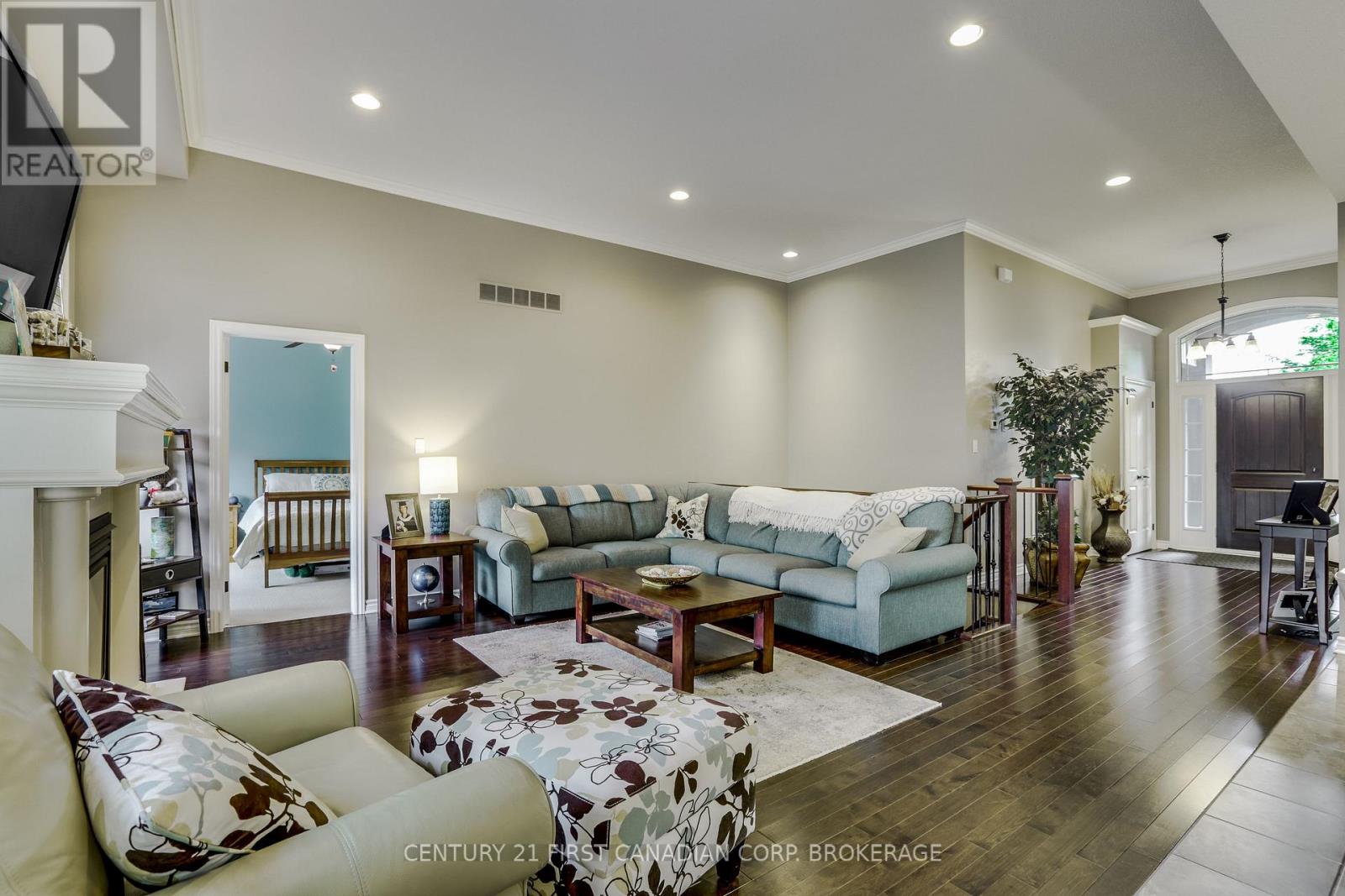 76 Sloan Drive, Zorra, Ontario  N0M 2M0 - Photo 7 - X13552790