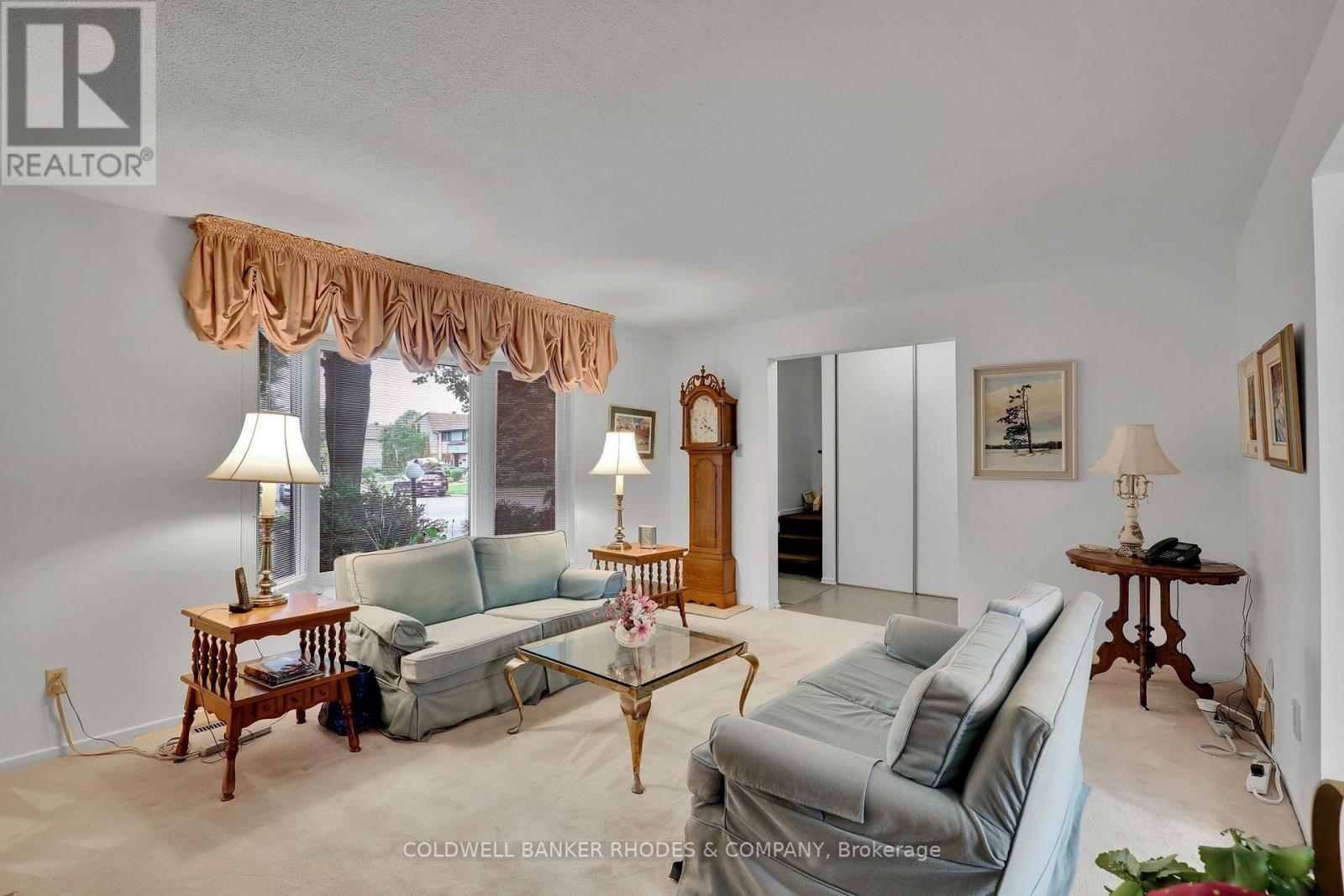 37 Sample Road, Ottawa, Ontario  K1V 9T9 - Photo 7 - X13552866