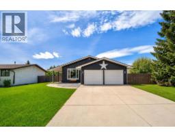 844 Foothills Avenue, Pincher Creek, Alberta