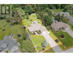 5 BLAKE COURT, Wasaga Beach, Ontario