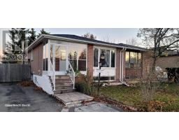 2498 HARMAN COURT, Mississauga, Ontario