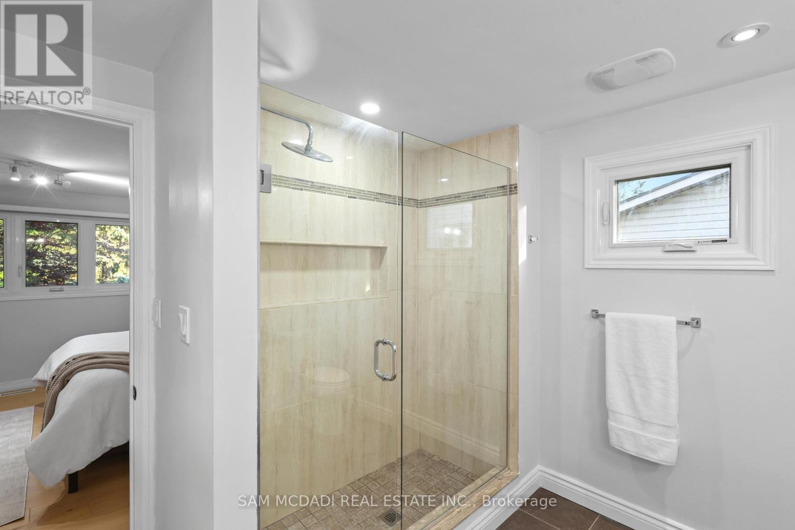 38 Kenninghall Boulevard, Mississauga, Ontario  L5N 1J4 - Photo 27 - W13552650