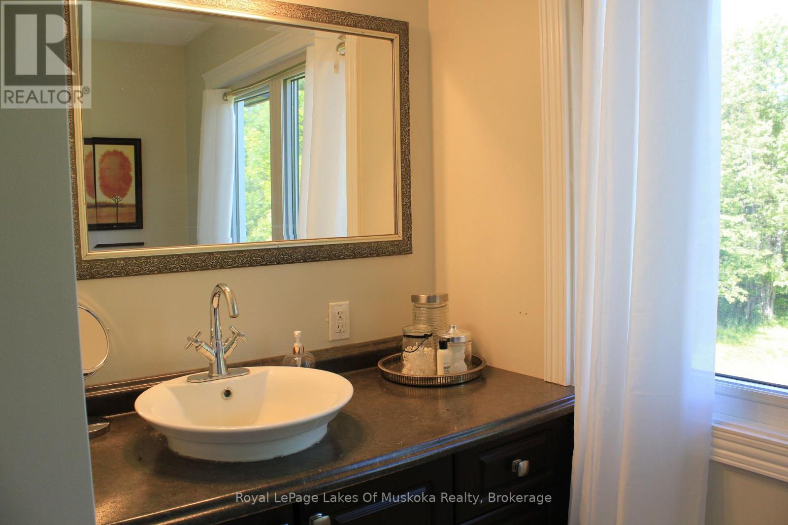 5 Bridge Road, Magnetawan, Ontario  P0A 1P0 - Photo 8 - X13547452