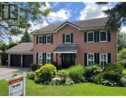 23 CRANBERRY LANE, Aurora, Ontario