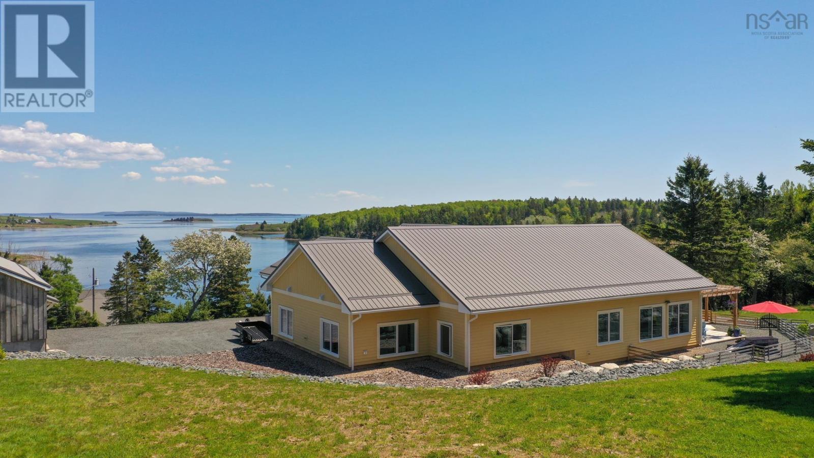 207 Hebb Point Road, Heckmans Island, Nova Scotia  B0J 2C0 - Photo 6 - 202604329