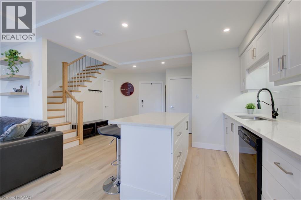 40 Tannery Street E Unit# 261, Cambridge, Ontario  N3C 2B9 - Photo 2 - 40840760