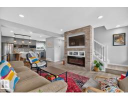 1051 Cy Becker Rd NW, Edmonton, Alberta T5Y 4B7 (29976431)